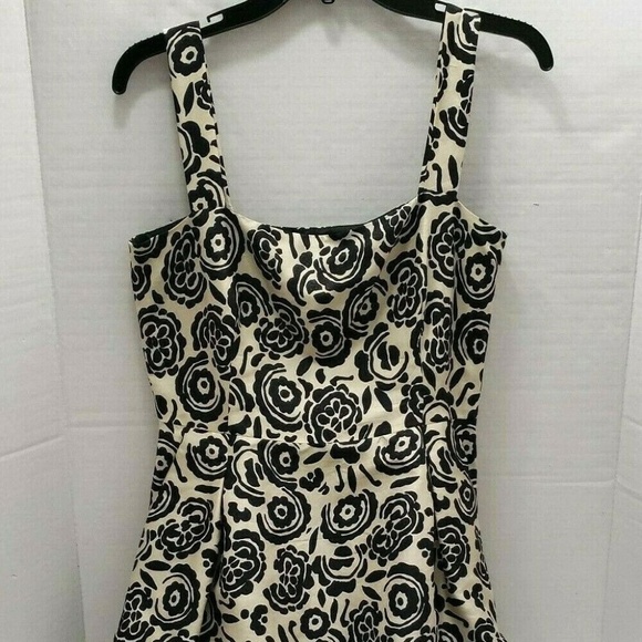 MaxMara Dresses & Skirts - MAX MARA Floral Sleeveless Silk Sheath Dress Black
